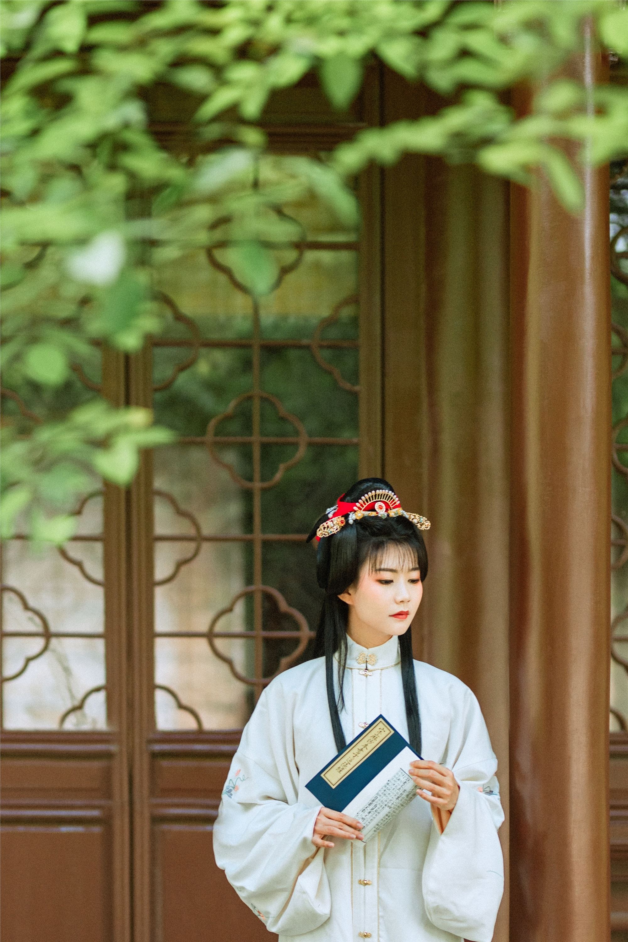 YITUYU艺图语 2021.09.04 绿意 兔小白